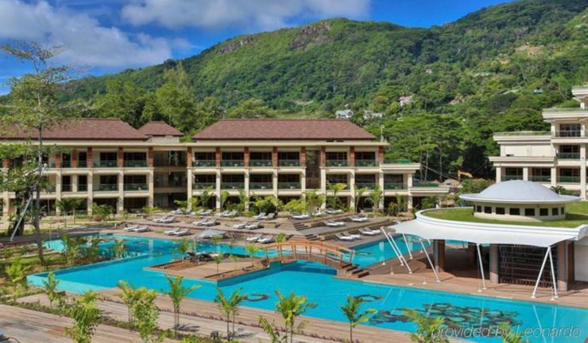 savoy-seychelles-resort-spa-ocean-blue-seychelles-img