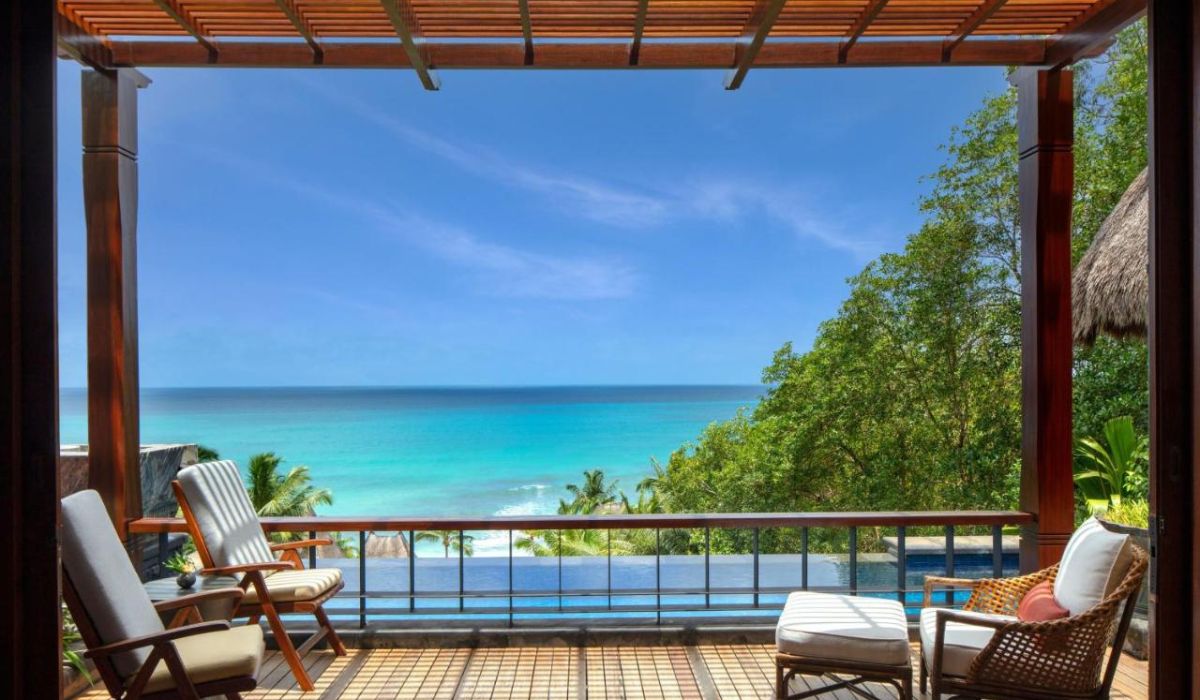 anantara-maia-ocean-blue-seychelles-img