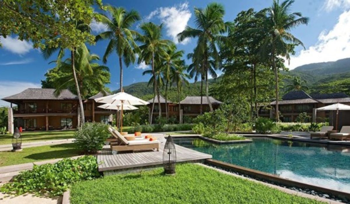 constance-ephelia-ocean-blue-seychelles-img