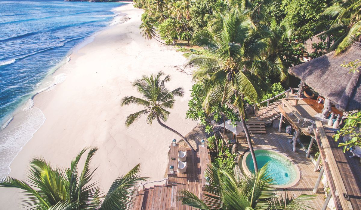 north-island-ocean-blue-seychelles-img