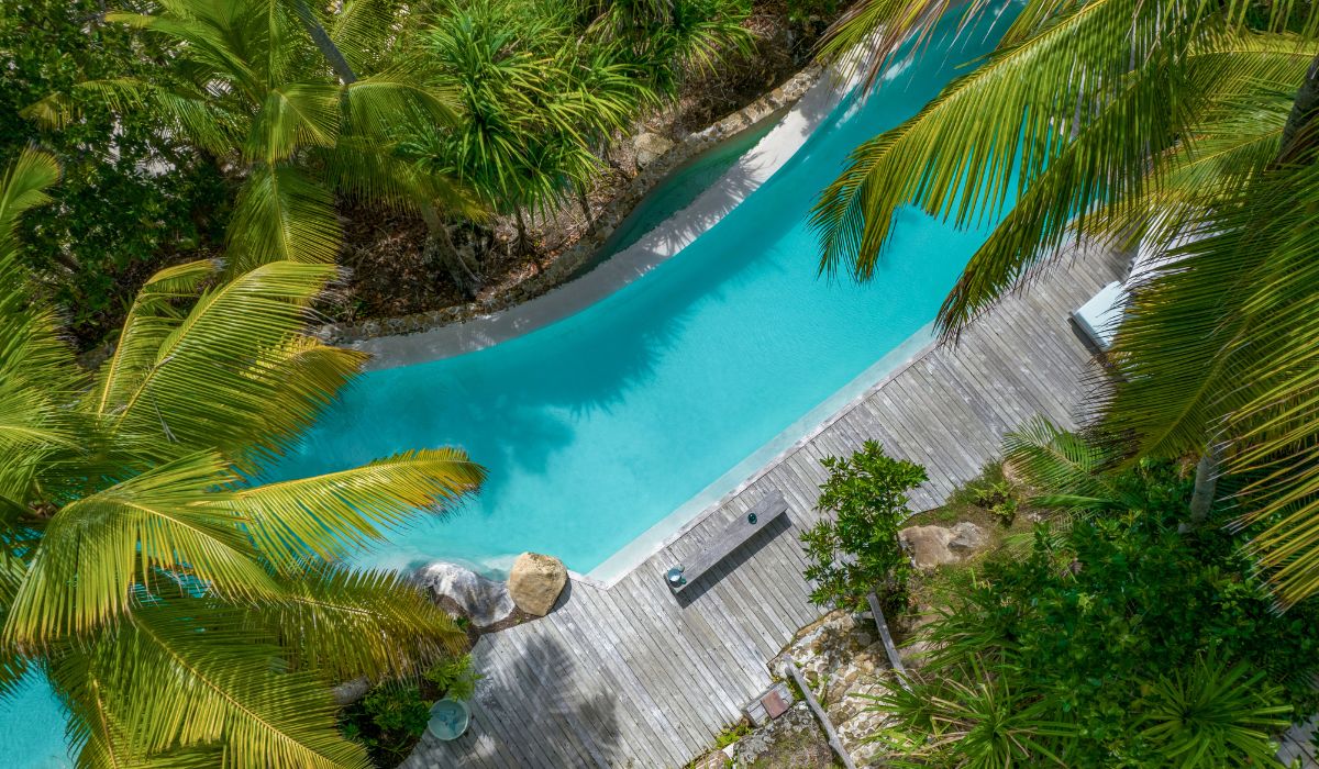 north-island-ocean-blue-seychelles-img