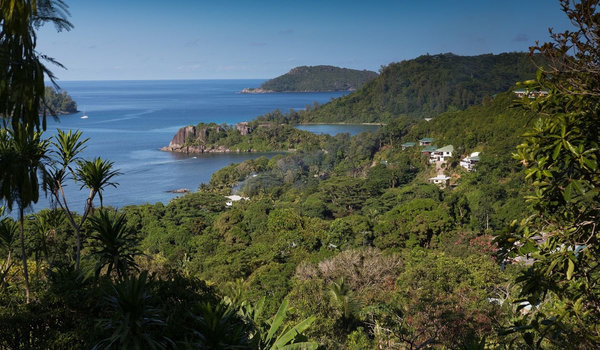 palm-royal-luxury-villas-ocean-blue-seychelles-img
