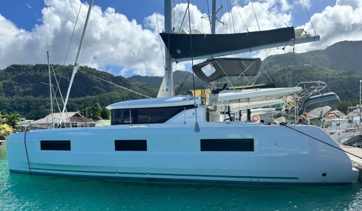 big-game-fishing-in-seychelles-ocean-blue-img