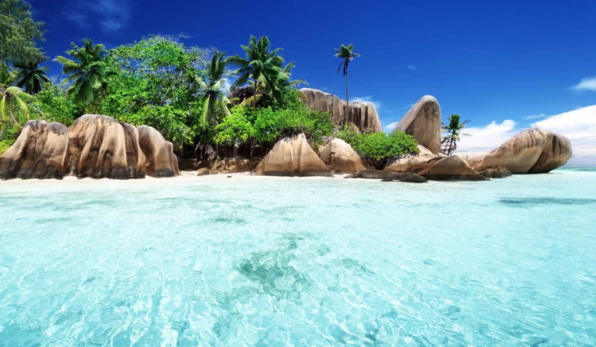 la-digue-tour-ocean-lue-seychelles-img