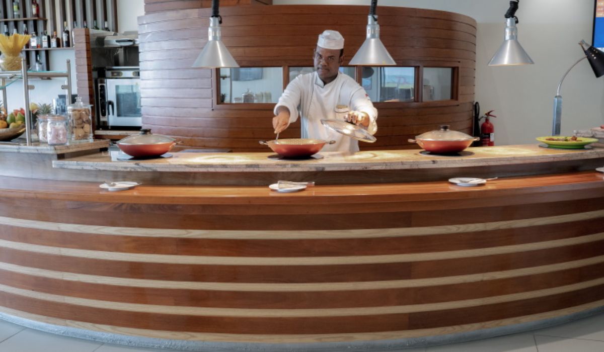 payanke-cip-lounge-by-avani-ocean-blue-seychelles-img