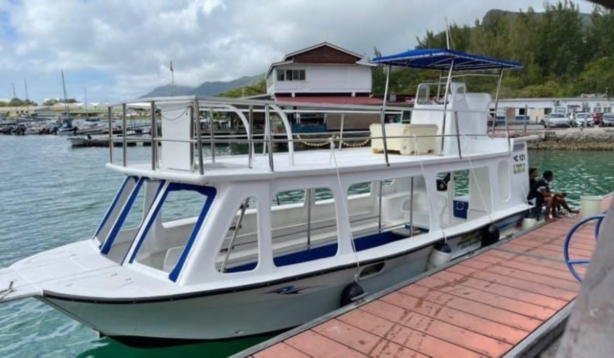 reef-safari-in-seychelles-img