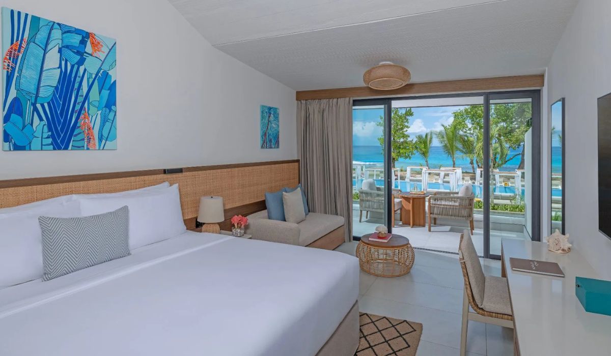 avani-plus-barbarons-seychelles-ocean-blue-seychelles