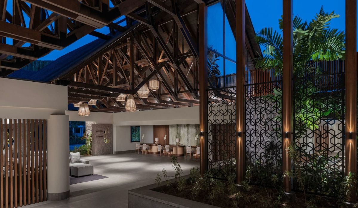 avani-plus-barbarons-seychelles-ocean-blue-seychelles