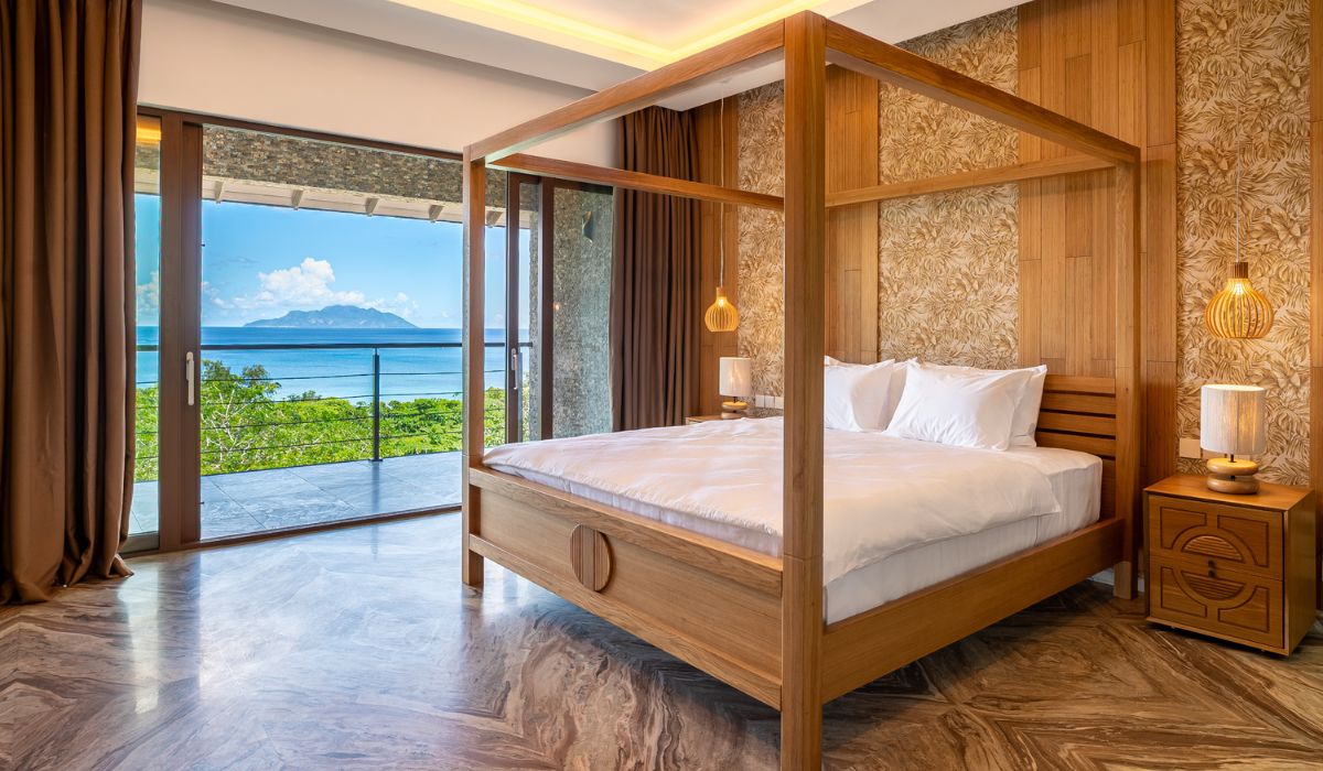 garden-hill-resort-and-spa-ocean-blue-seychelles